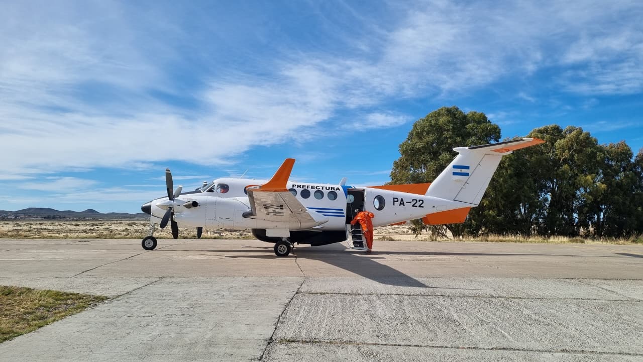 Prefectura Naval aeroevacuó a un navegante accidentado. (Argentina Noticias)