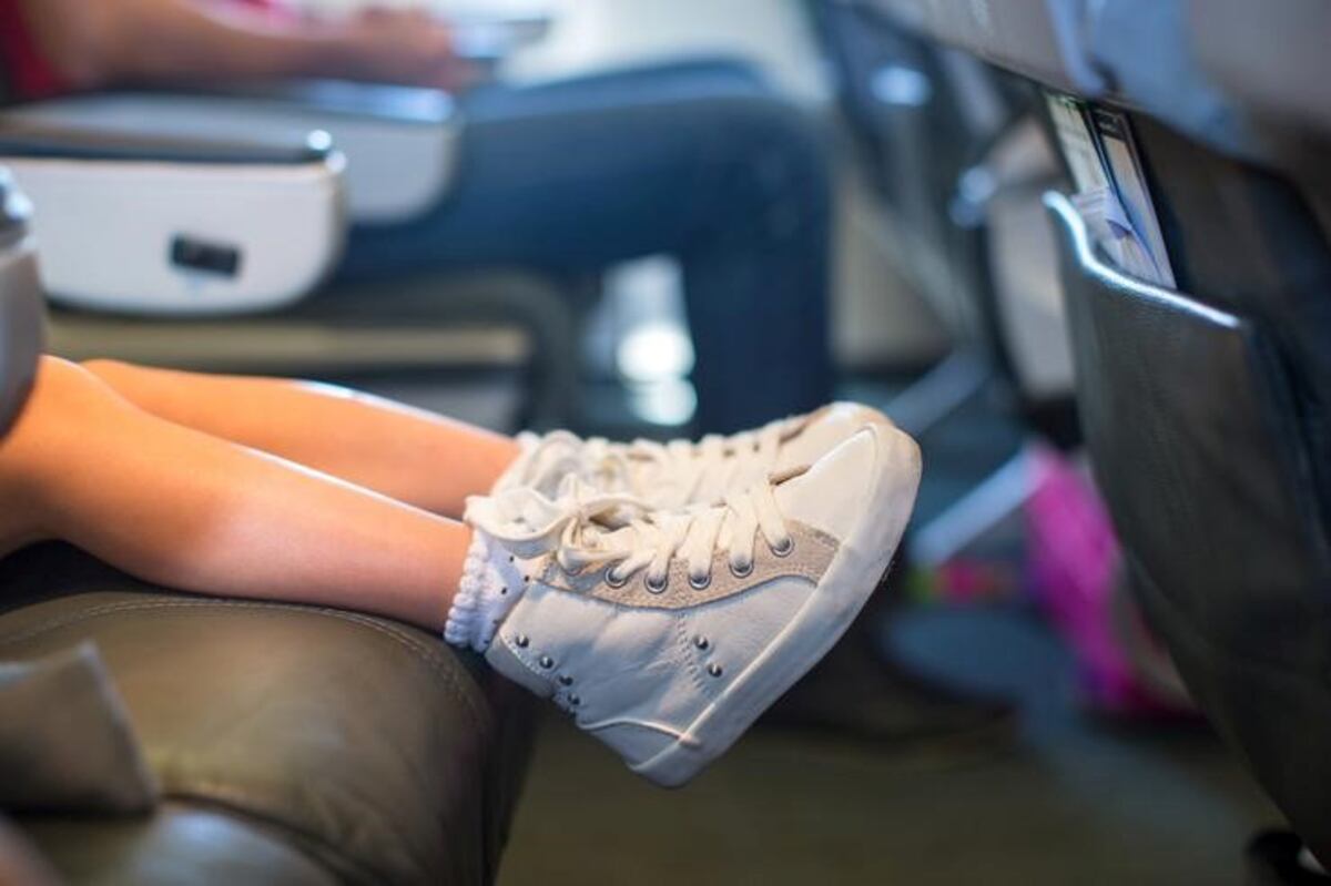 Viajar en avión con niños. (SHUTTERSTOCK)