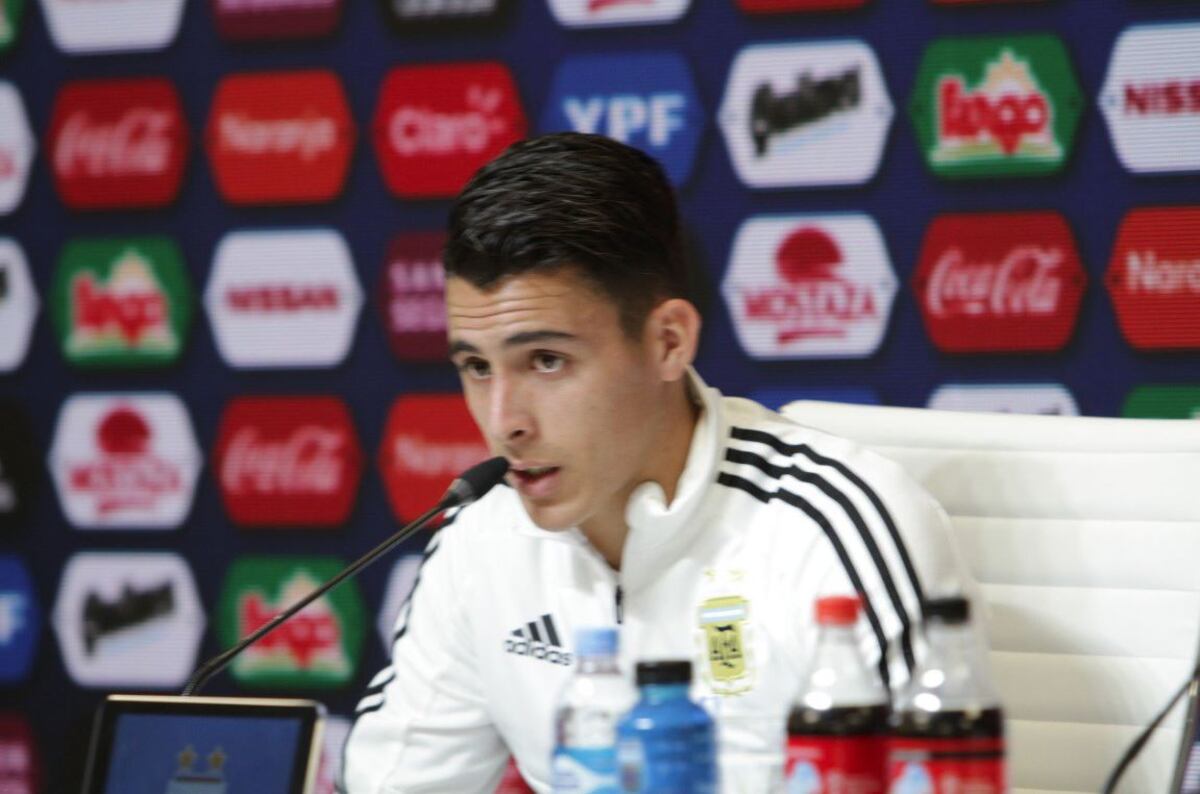 Pavón y su lugar en la cancha: "Me siento más cómodo por izquierda"