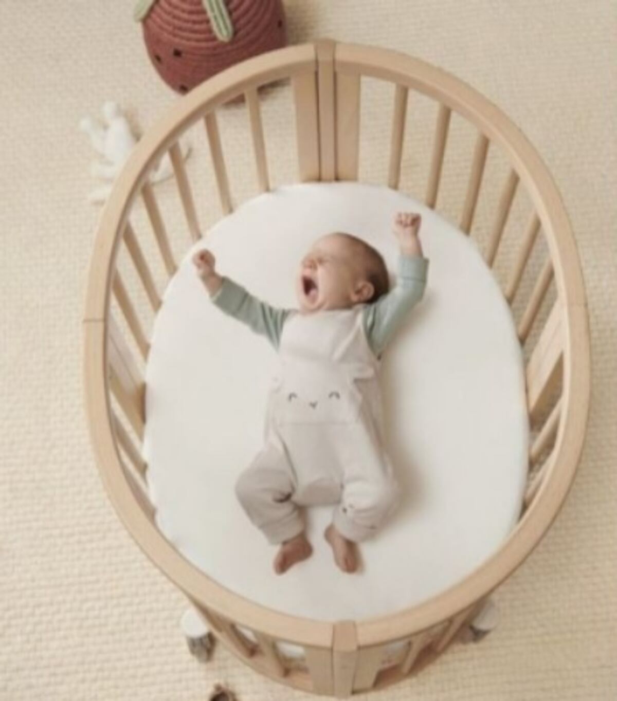 El Chino Darín y Úrsula Corberó eligieron una cuna Montessori: cómo es el modelo que marca tendencia.