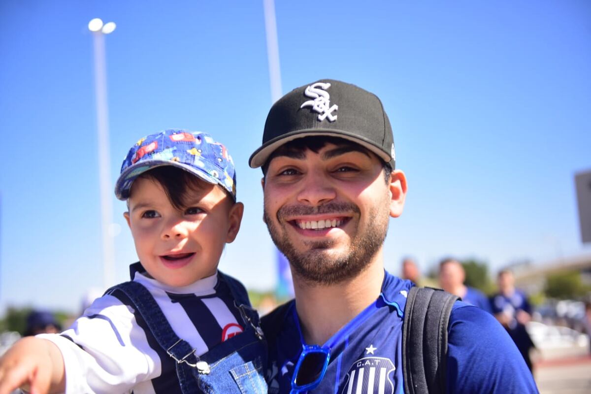 La previa del clásico entre Talleres y Belgrano en el Kempes. (Ramiro Pereyra / La Voz).