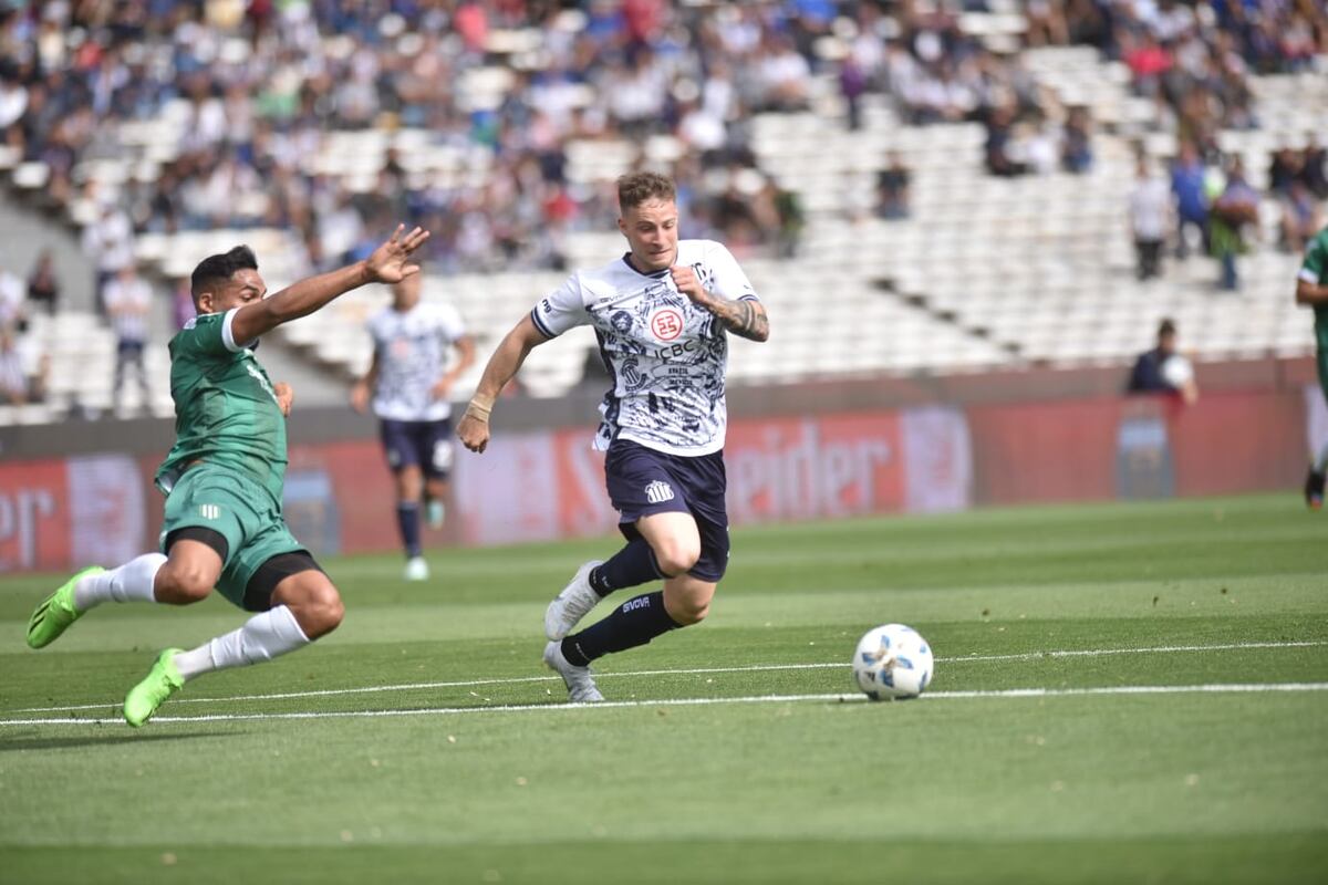 Talleres y Banfield, por la fecha 11 de la Copa de la Liga Profesional en el Kempes. (Javier Ferreyra / La Voz)