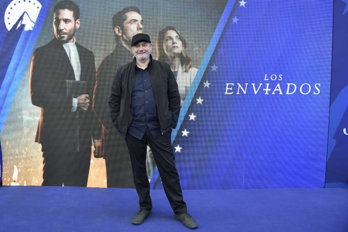 Juan José Campanella en la alfombra azul del evento.