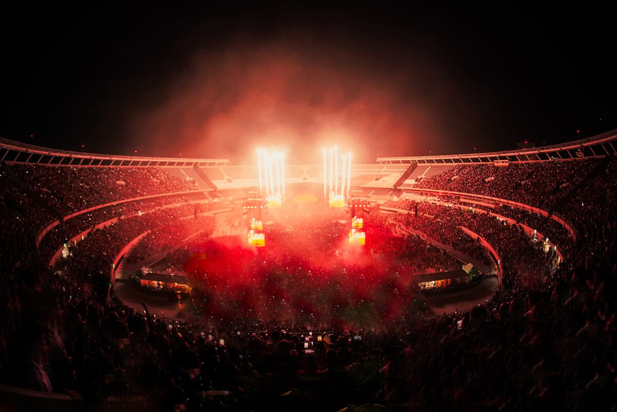 Duki en River. (Gentileza Guido Adler y @mazzaph)