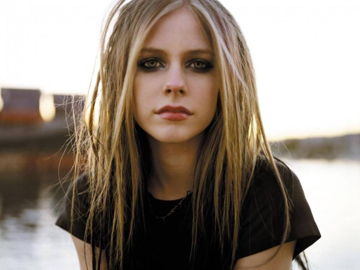 Avril Lavigne anunció nuevo álbum tras una pausa afectada por la enfermedad de Lyme