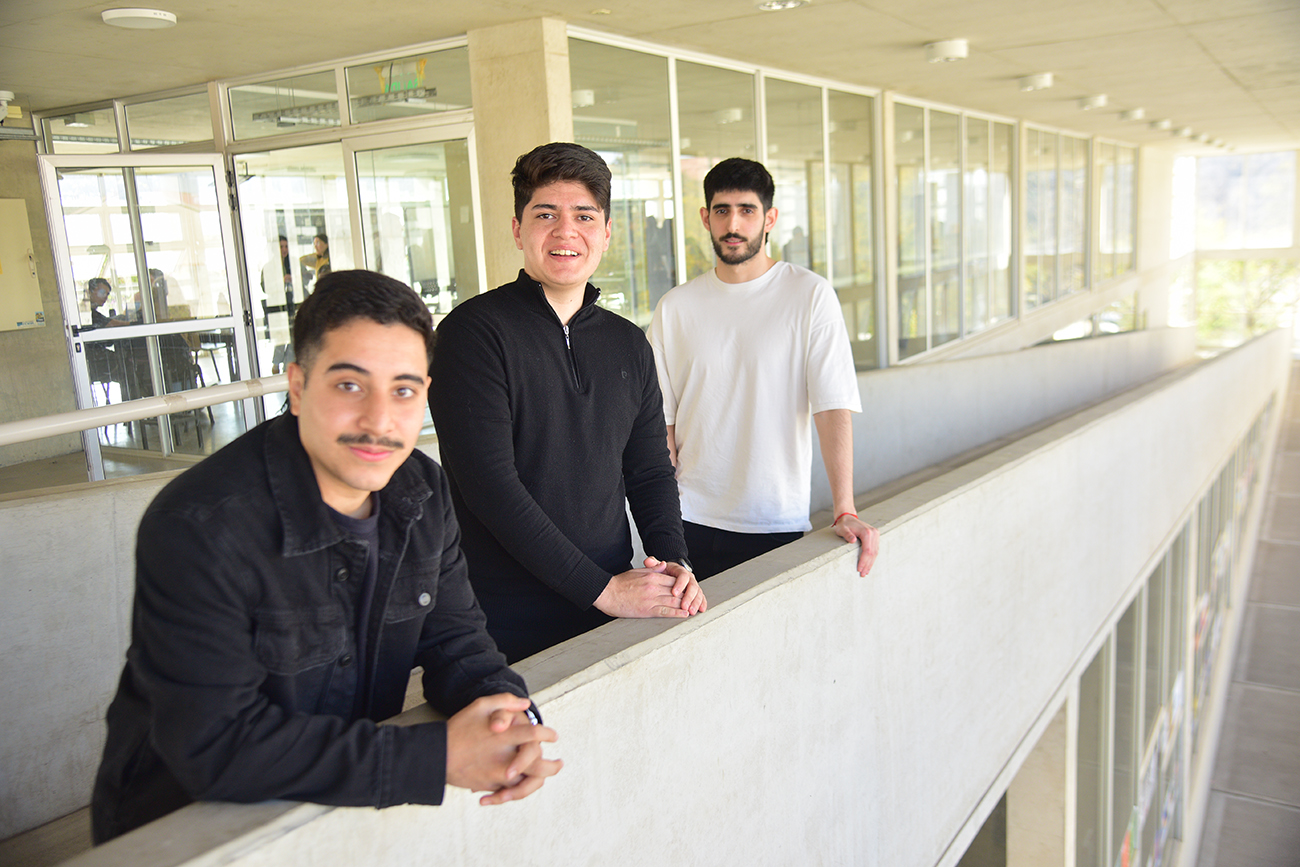 Los estudiantes proponen módulos para viviendas sociales.  
(Foto: Pedro Castillo / La Voz) 