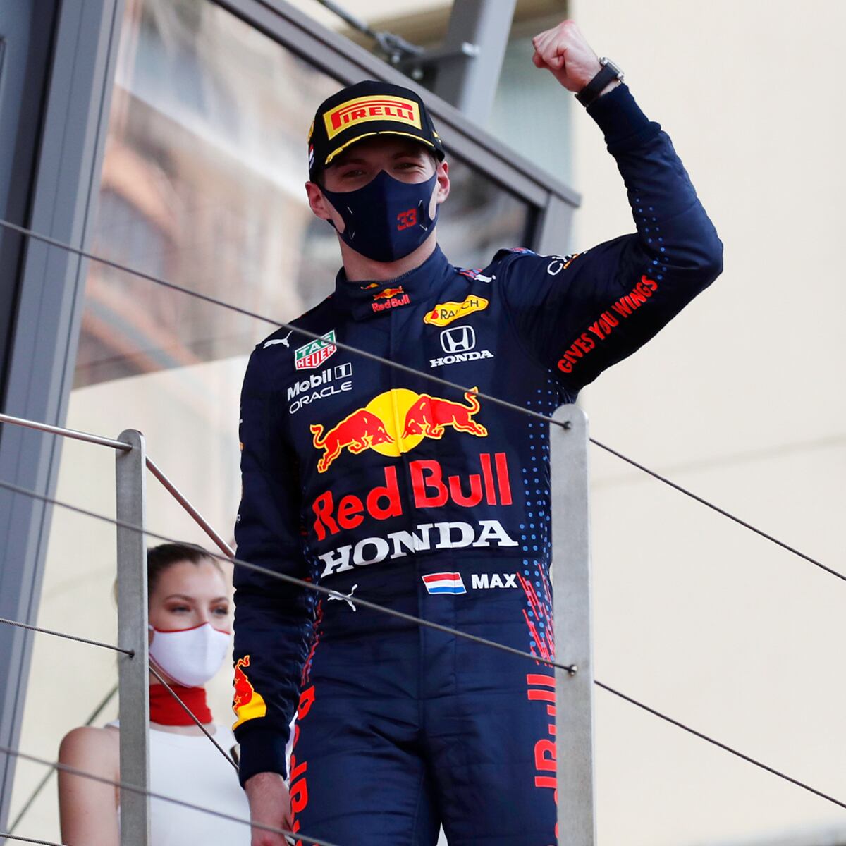 Verstappen se afianza como líder del certamen de pilotos, gracias a su talento y el contundente Red Bull que maneja. (Foto: AP/Archivo)