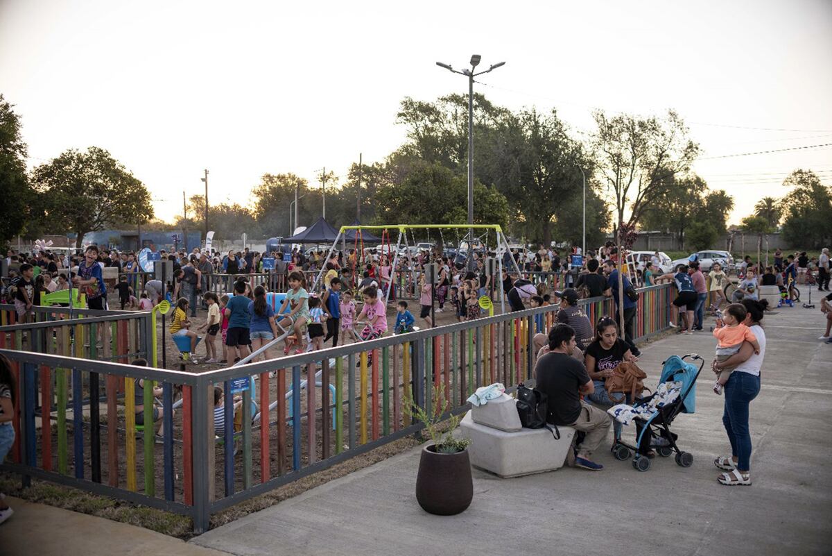 En un baldío recuperado del sector se creó la segunda plaza TEA de la ciudad. (Foto: Municipalidad de Río Cuarto)