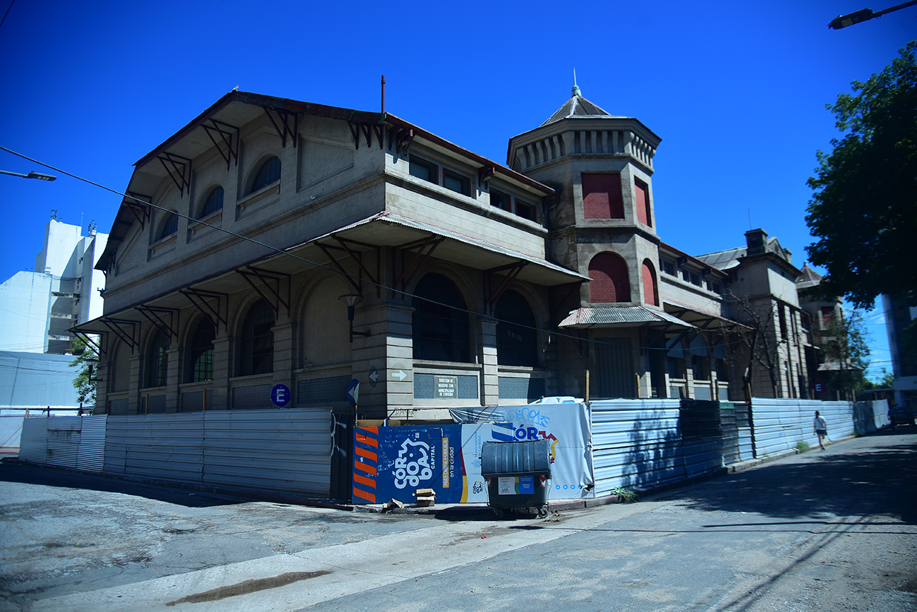 En el nuevo Mercado de Pueblo Alberdi funcionarán 24 locales de distintos rubros. (Foto: Pedro Castillo / La Voz)