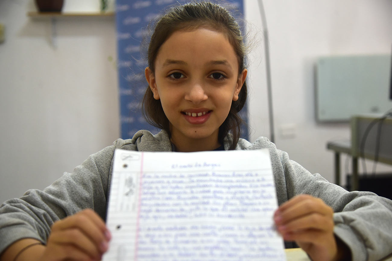 “Lo redacté en un día”, expresa Lourdes sobre el cuento que escribió para el concurso. (Foto: Pedro Castillo / LaVoz) 