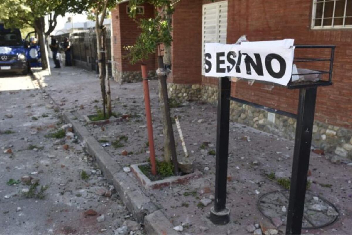 Ataque. La casa de los acusados fue atacada a pedradas. (La Voz)