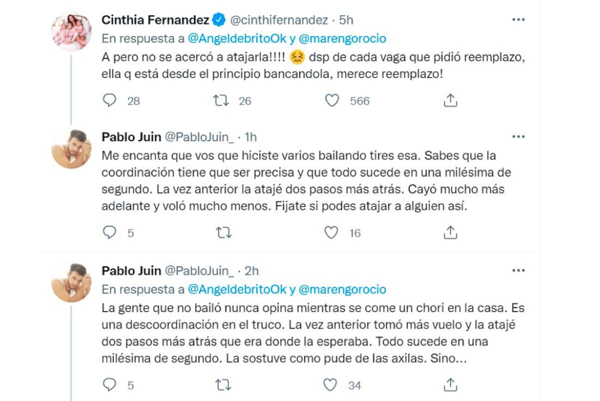 (Twitter)