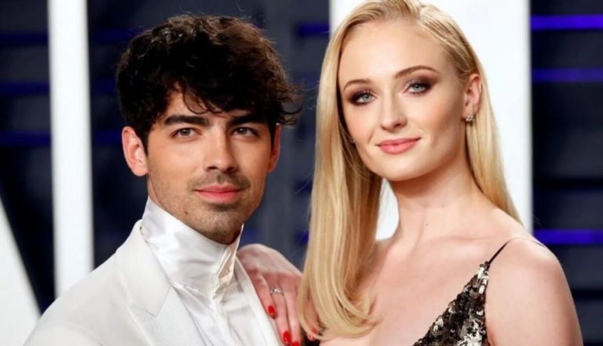Joe Jonas se dejó maquillar por Sophie Turner y este fue el resultado