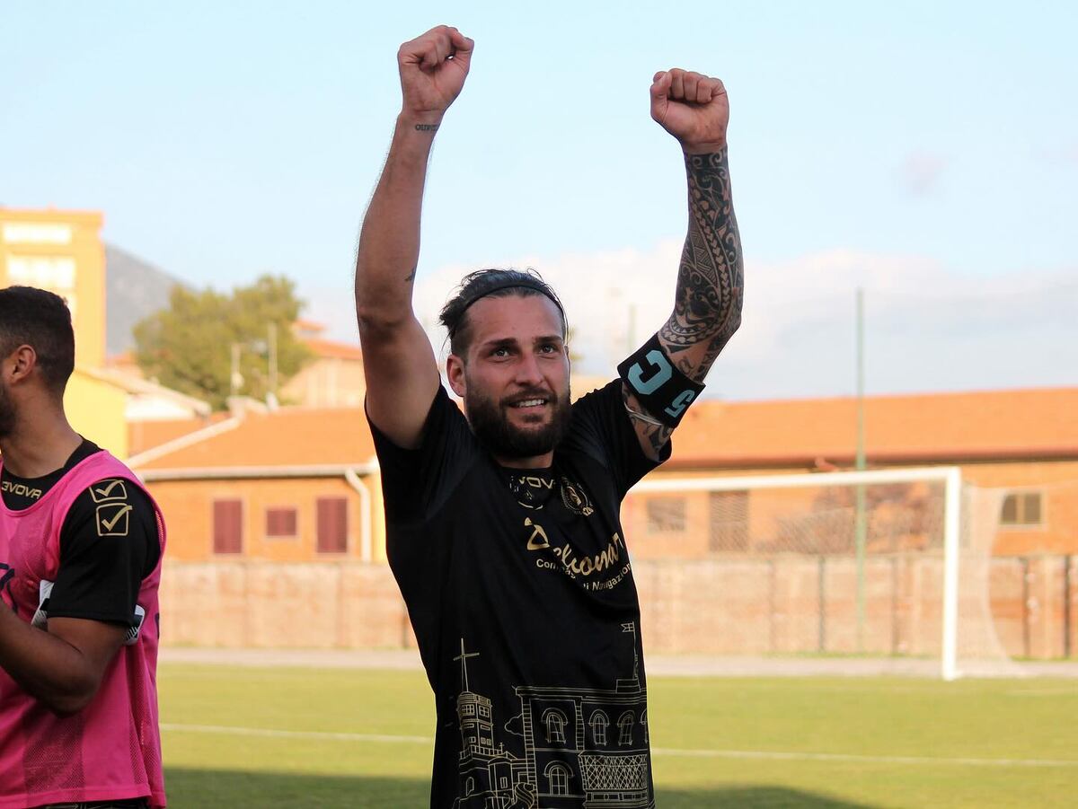 El defensor cordobés Diego Dipietro, establecido en el fútbol de ascenso italiano. (Gentileza).