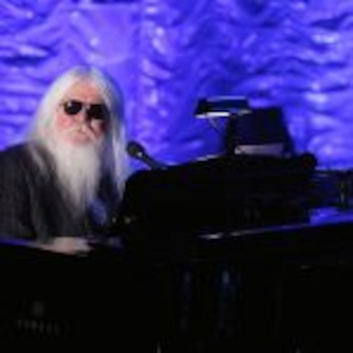 Inductee Leon Russell performs during the Songwriters Hall of Fame awards in New York June 16, 2011. REUTERS/Lucas Jackson/File Photo