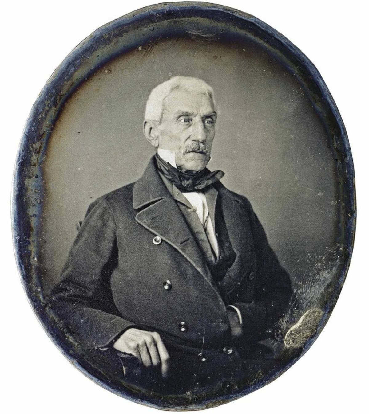 Un daguerrotipo del General Don José de San Martín, tomado en Boulogne-sur-mer, poco años antes de su muerte.