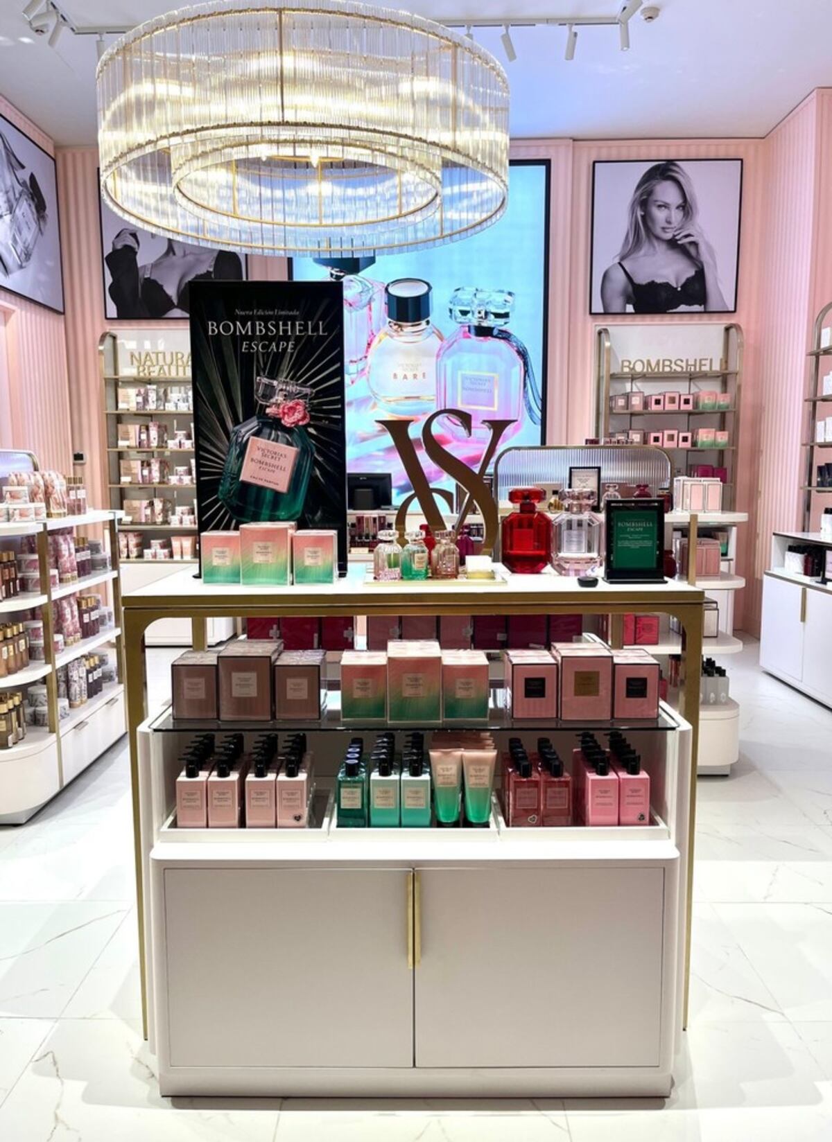 Victoria’s Secret abrió su segundo local en Galerías Pacífico. Foto: Grupo David