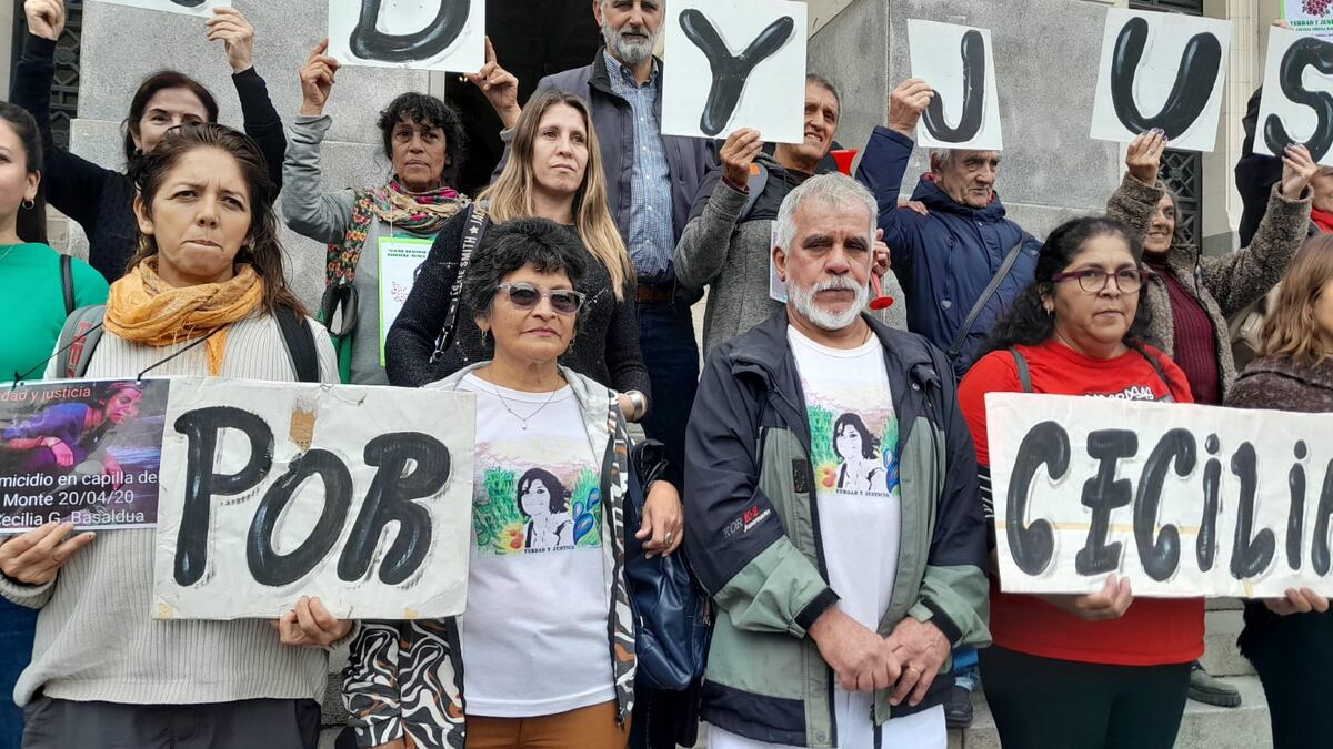 Ofrecen ahora $ 6 millones para quien brinde datos sobre el crimen de Cecilia Basaldúa