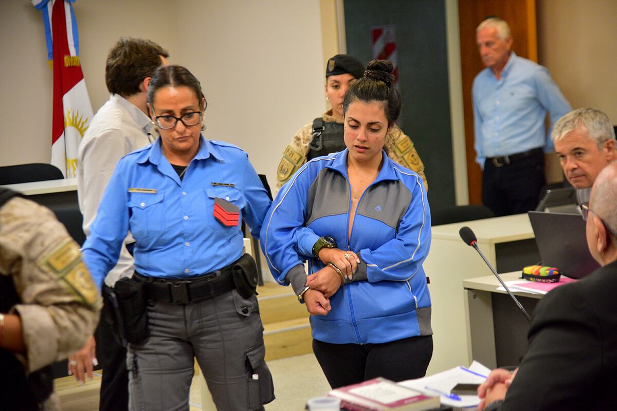 Declara Brenda Agüero en el juicio por las muertes de cinco bebés en el Hospital Neonatal en los Tribunales II de Córdoba. (Pedro Castillo / La Voz)
