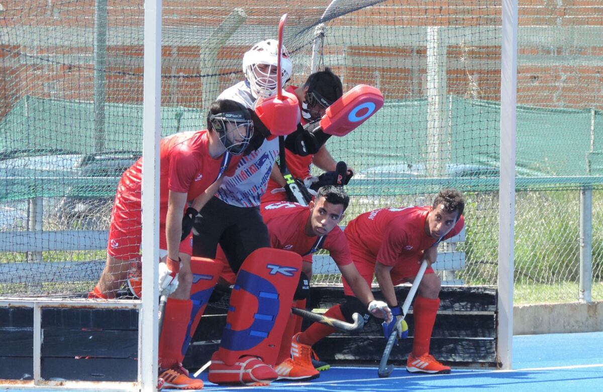 La selección cordobesa masculina de hockey se subió al podio en el Argentino disputado en Rosario. (Prensa FACHSC)