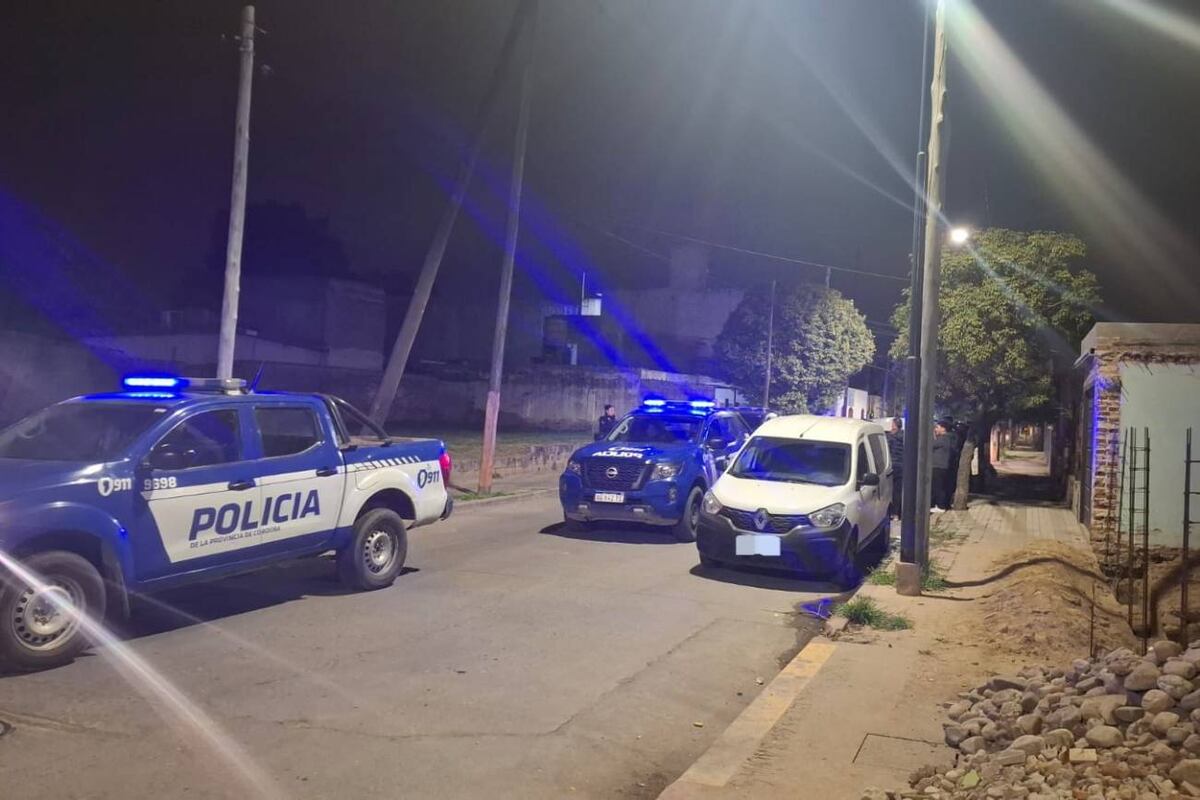 Se desarticularon tres eventos clandestinos en la ciudad con más de 1.200 personas en total. (Policía de Córdoba)