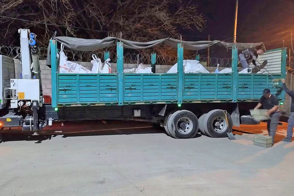 Los 28.242 kilogramos de cospeles fueron empaquetados en 36 bolsones para ser llevados a la empresa adquiriente.