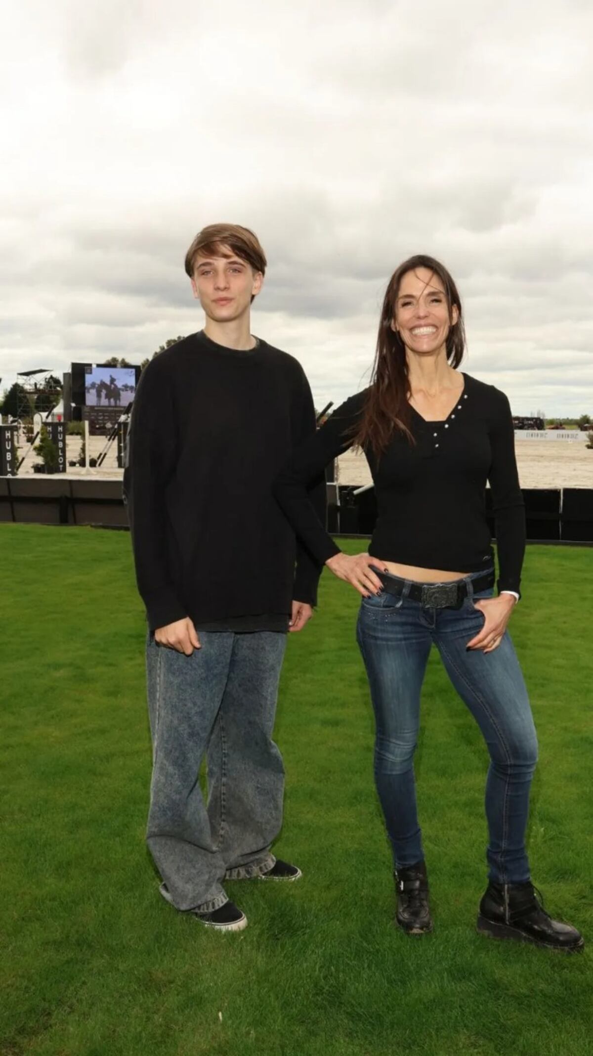 Así luce Yaco, el hijo de 16 años de Facundo Arana y María Susini