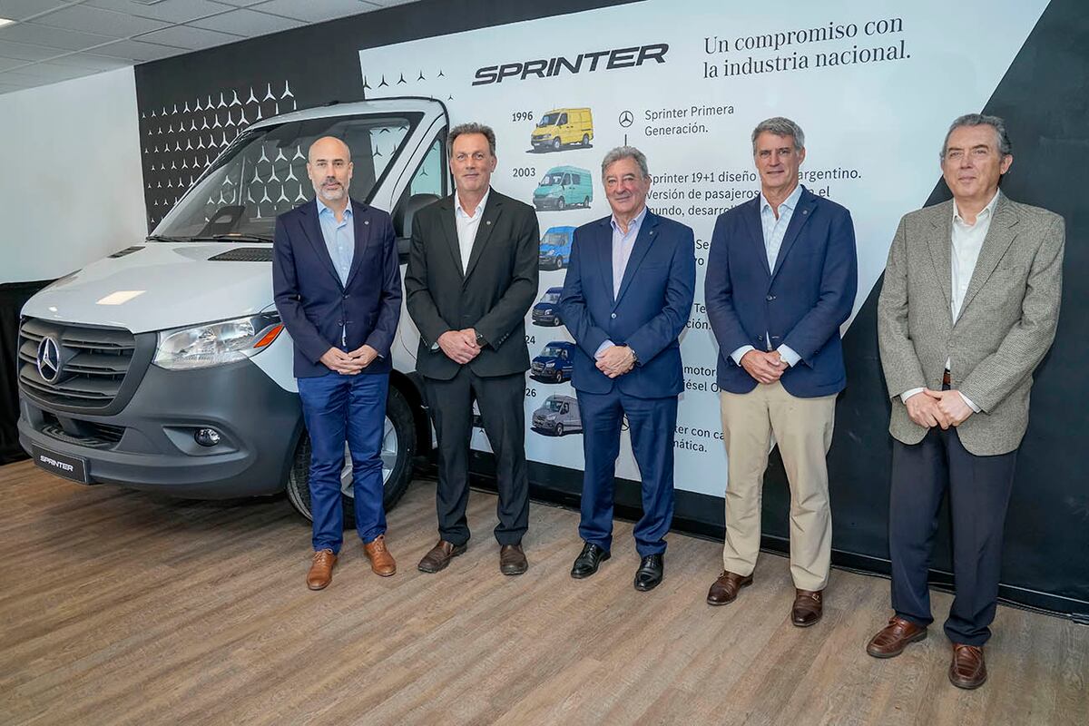 Entre los anuncios de Prestige auto, se confirmó que el año que viene empezará a comercializar la exclusiva marca Maybach y  el retorno de la marca Smart.