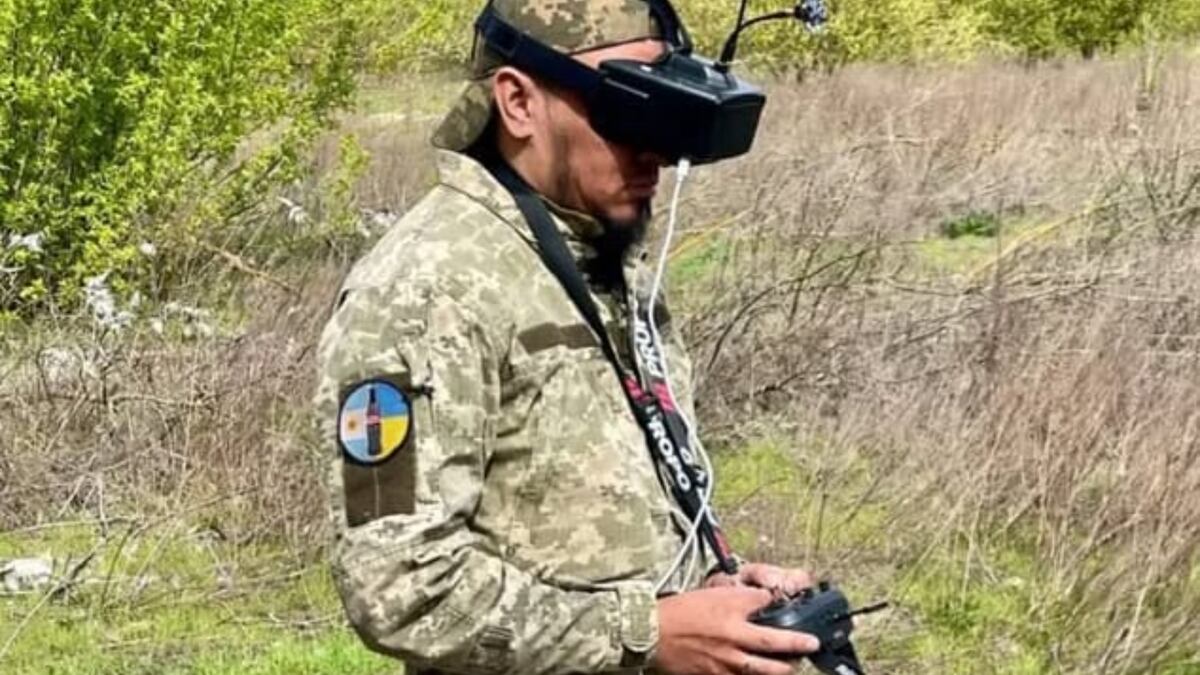 Un soldado argentino, que combatía para el ejército de Ucrania, murió en un ataque por un dron ruso. (Gentileza)