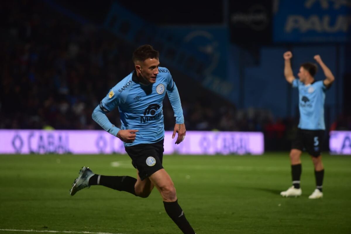Belgrano en su partido ante Banfield, por la cuarta fecha del Clausura. (Nicolás Bravo / La Voz).