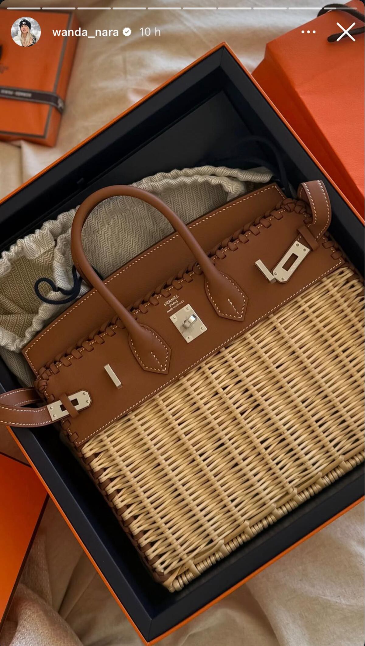 La exclusiva cartera que recibió Wanda Nara en Navidad (Captura de pantalla)