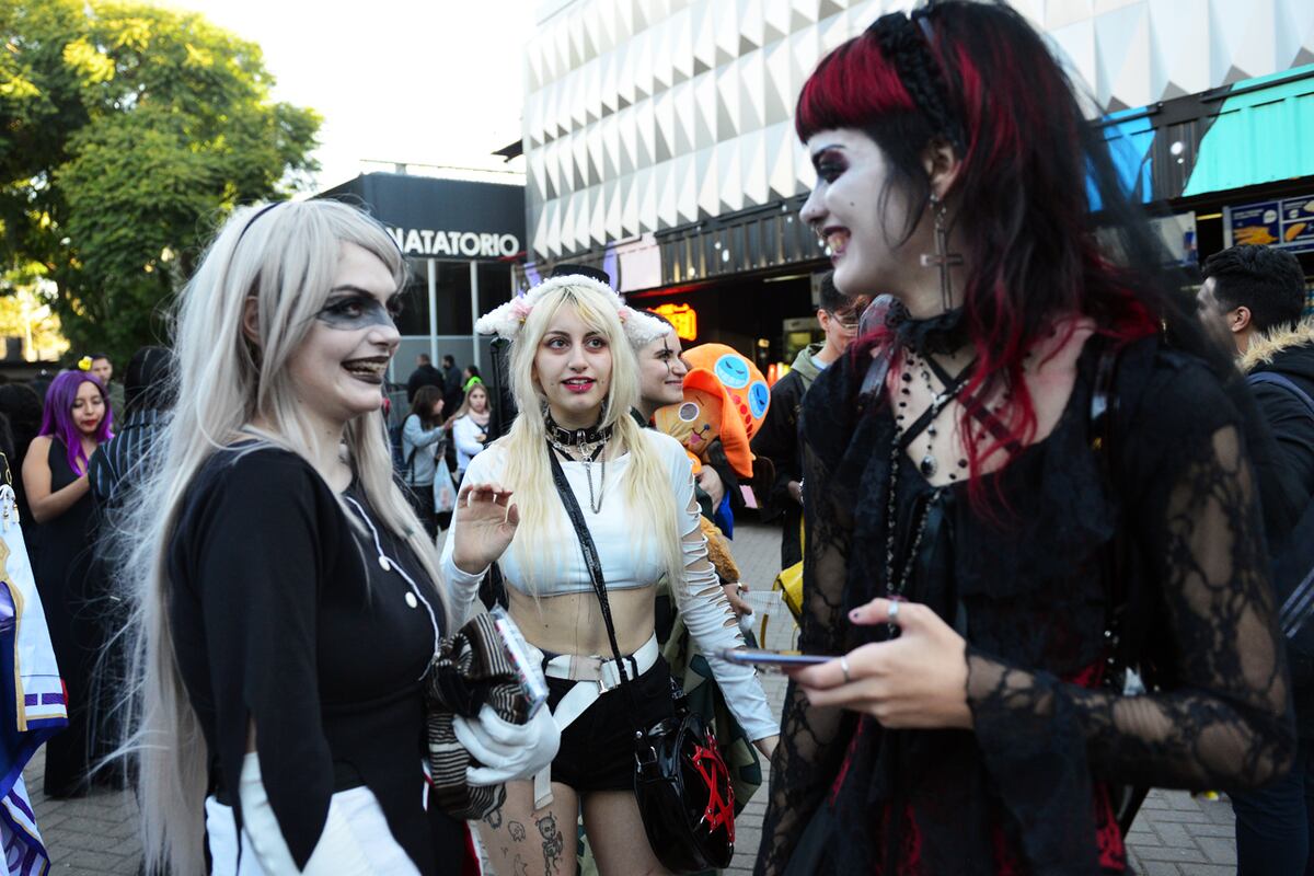 Toda la cultura del animé, el cosplay y el geek se dieron cita en la convención CAF en Espacio Quality. Foto Javier Ferreyra