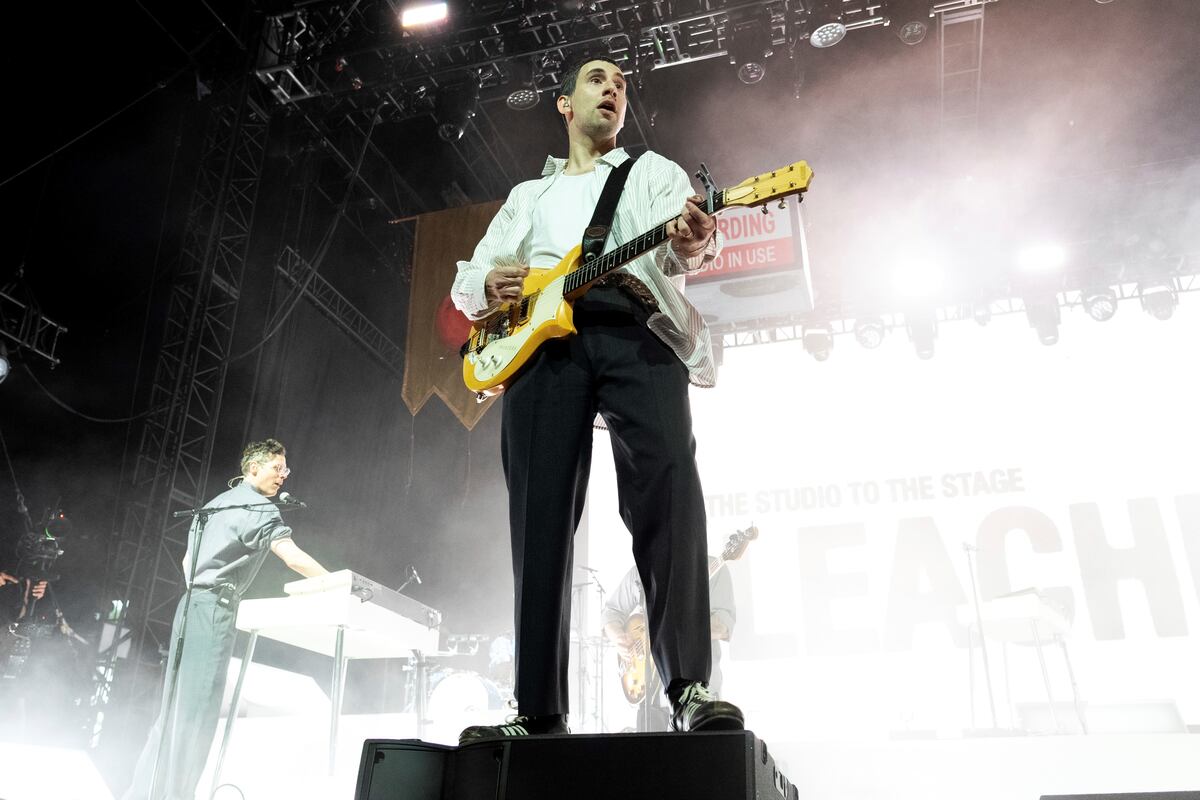 Jack Antonoff, el productor de Taylor Swift, Lorde y Lana del Rey, tuvo su propio show en el Coachella 2024. (AP)
