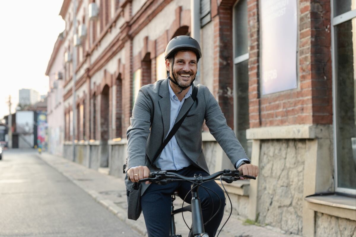 Entre los seguros que se pueden contratar con descuento está el de Movilidad, con coberturas especialmente desarrolladas para bicicletas y monopatines.