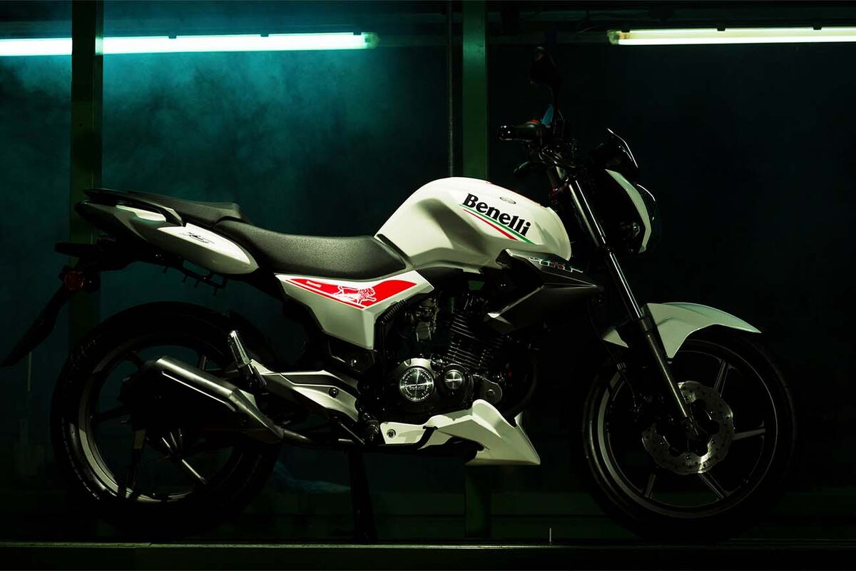 Benelli TNT 15