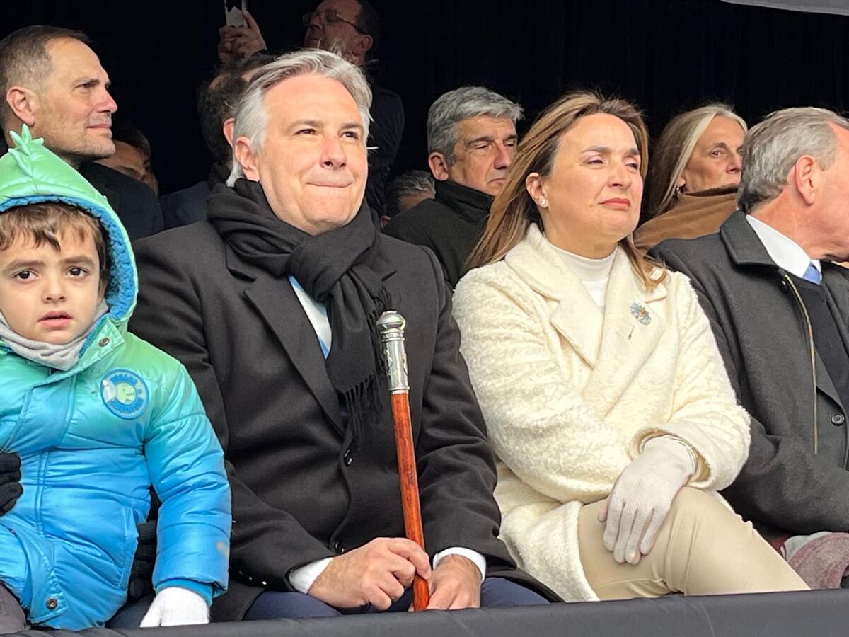 Río Cuarto. Llaryora y Prunotto, en el acto del 25 de mayo (Tomy Fragueiro/La Voz).
