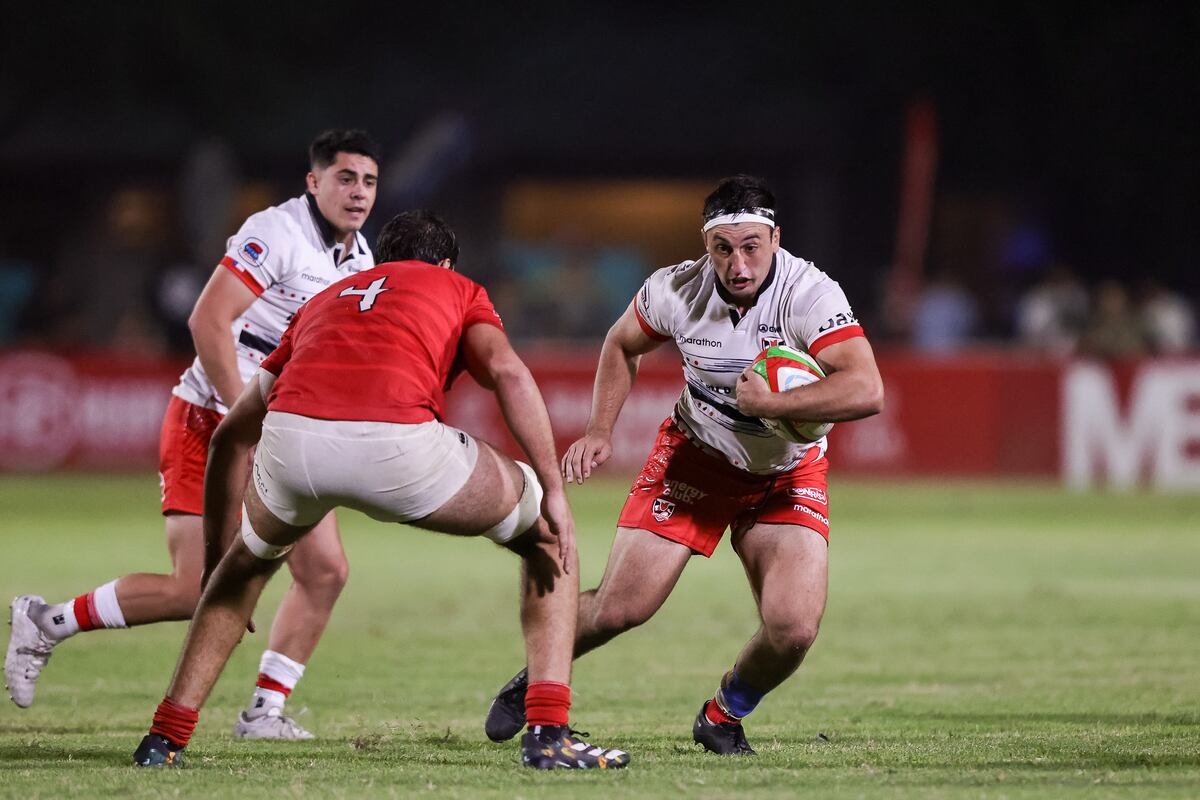 Lautaro Simes es uno de los tackleadores más efectivos de Dogos XV. (Prensa SRA)