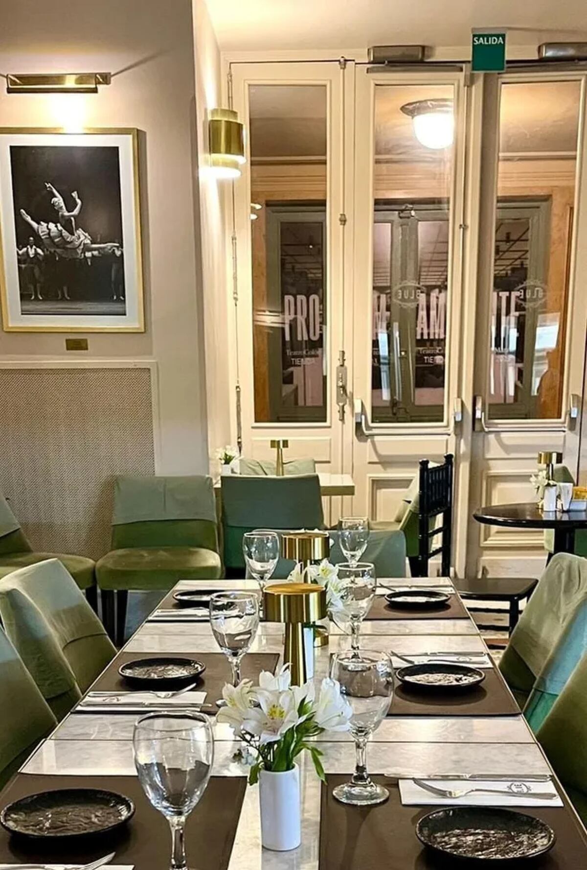 El restaurant del Paseo de los Carruajes del Teatro Colón ofrece una gastronomía exquisita. (Gentileza)