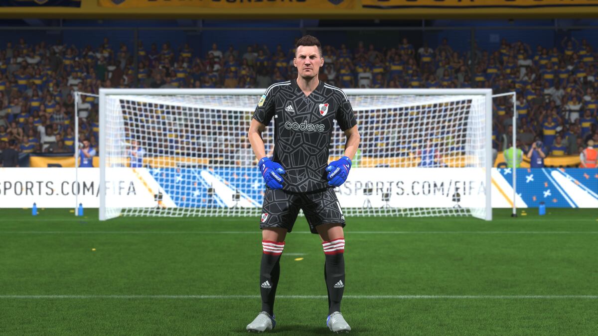 Franco Armani, arquero de River, y su representación en el videojuego Fifa 23. (Captura de imagen)