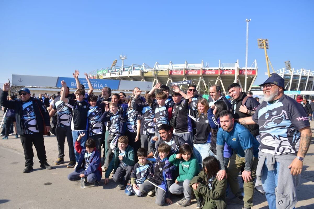 Cara 'e Cancha de Los Pumas en la previa del partido con los All Blacks en el Kempes. (José Gabfriel Hernández / La Voz)