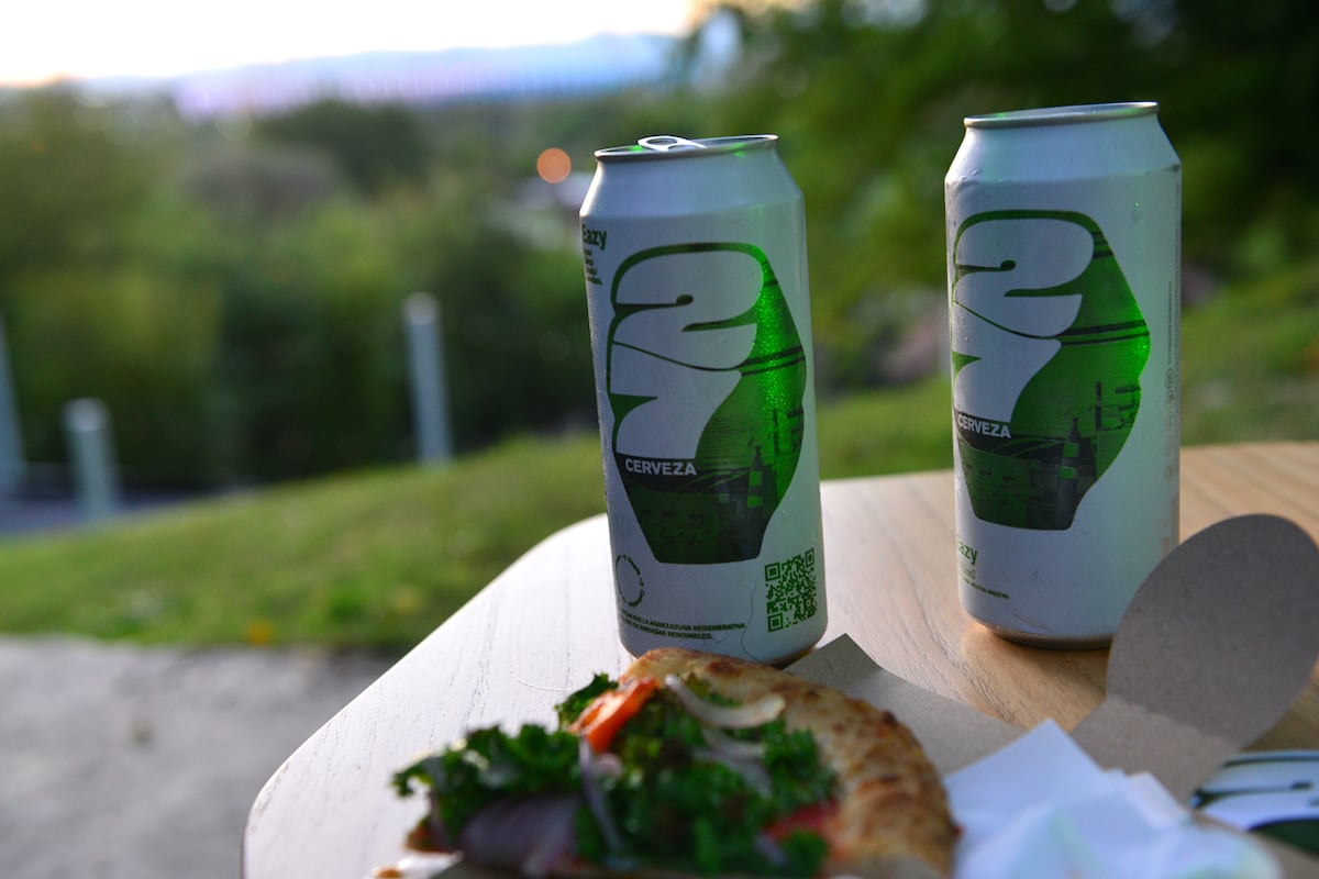Eazy 27, la cerveza de Charly Alberti.