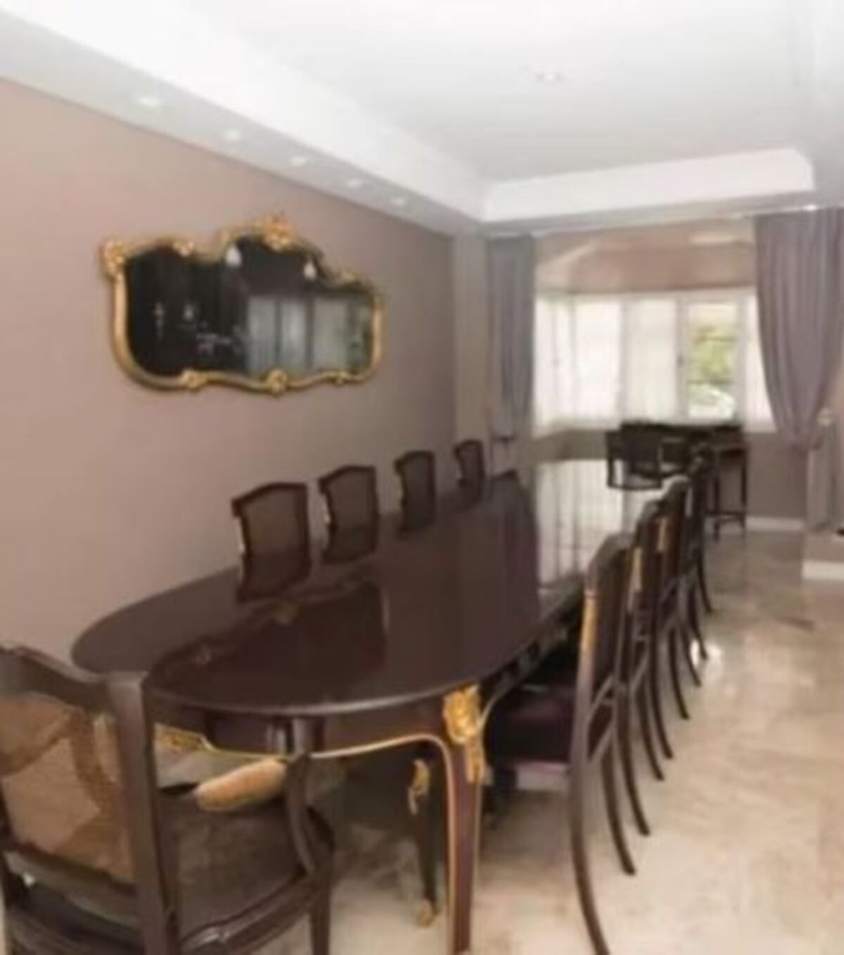 Benjamín Vicuña en Barrio Parque: así es su imponente casa de estilo europeo
