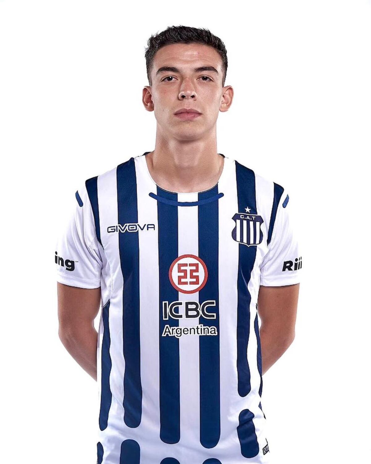 Luciano Arnijas, defensor cordobés que se formó en Talleres y pasó por Unión La Calera de Chile y hoy brilla en Deportivo Maipú de Mendoza. (Gentileza)