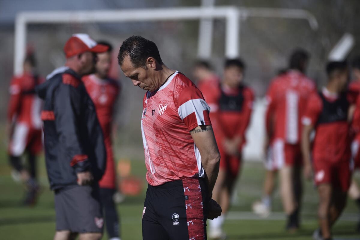 Entrenamiento de Instituto en la Agustina. (Ramniro Pereyra / La Voz)
