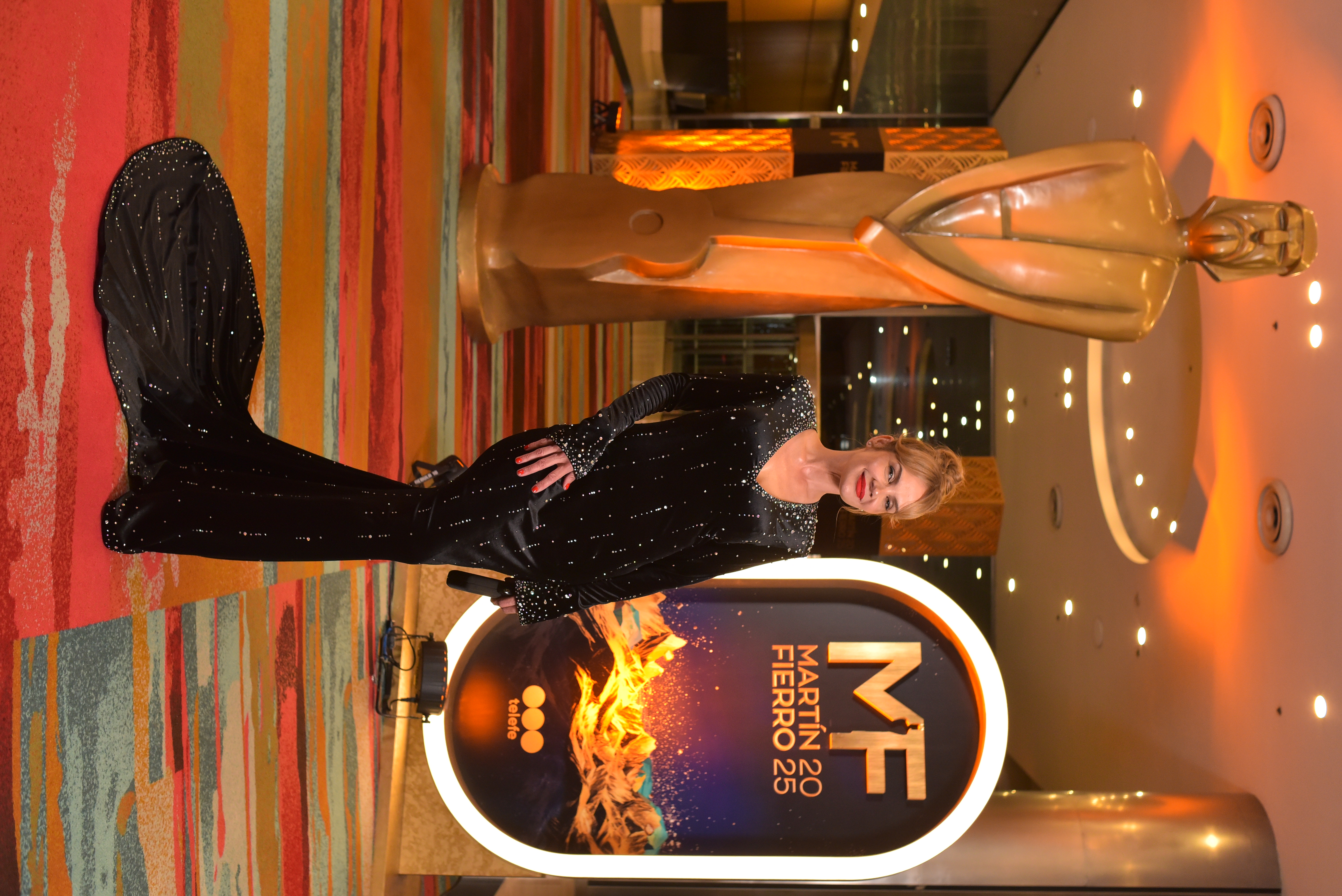 Eliana Guercio en la alfombra roja del Martín Fierro 2025. (Foto: Prensa Telefe)
