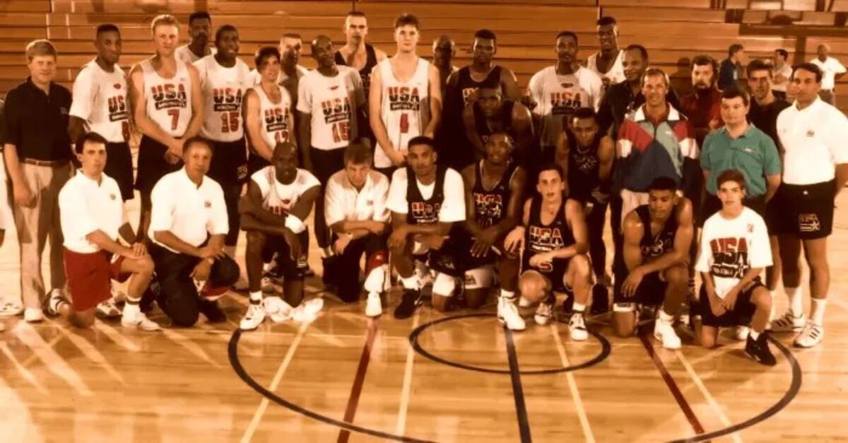 El Select Team que en 1992 superó al Dream Team en la preparación a los Juegos Olímpicos. (La Voz / Archivo)