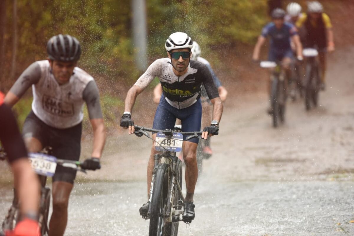 Desafío Río Pinto, día2. La competencia más convocante de MTB a nivel continental, con una inscripción de 5500 participantes, un récord histórico. (La Voz)