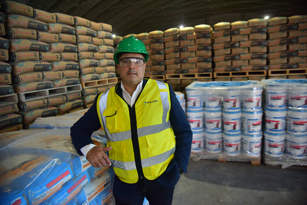 Holcim prepara nuevos productos que lanzará en los próximos meses, según adelantó Bittar. (Pedro Castillo / La Voz) 