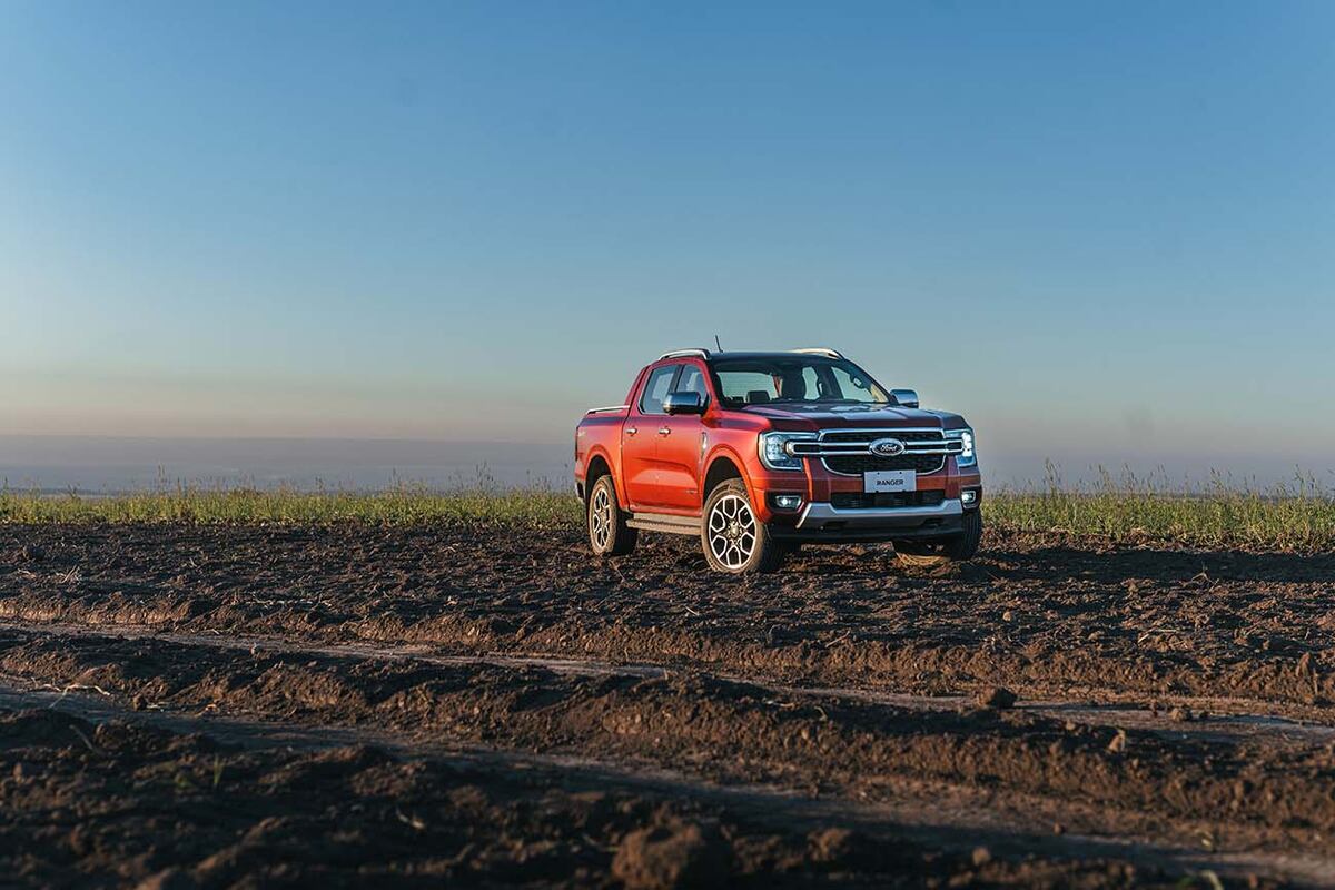 Ford Ranger “Auto del año 2024”.