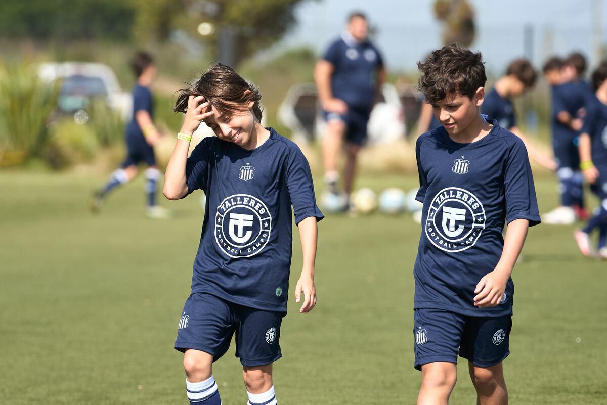 Campus Talleres: fútbol, valores y experiencias únicas para chicos y chicas. Del 16 al 20 de diciembre, niños y niñas podrán entrenar en el CARD Amadeo Nuccetelli y vivir el club desde adentro. (Prensa Talleres)